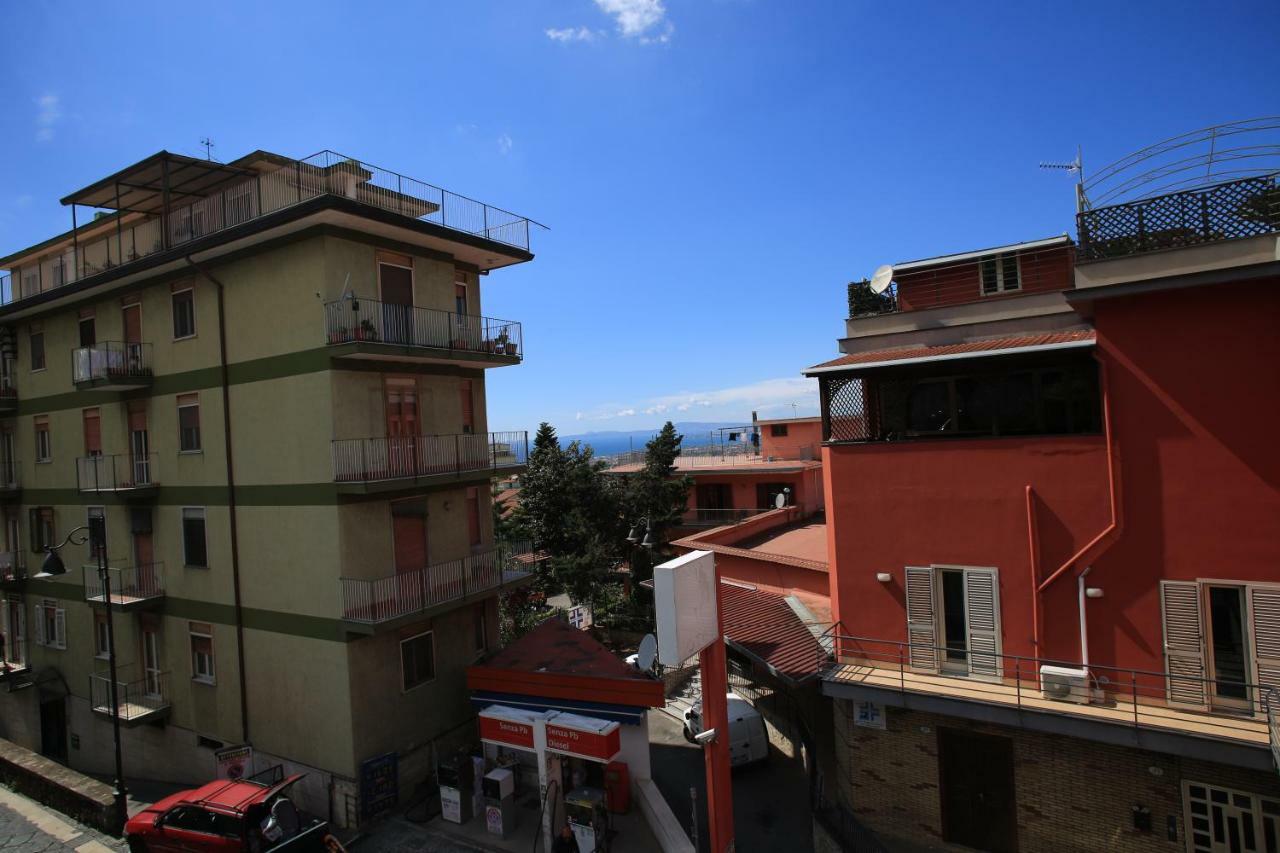 Bed and Breakfast Enjoy Solemare Casola di Napoli Exterior foto
